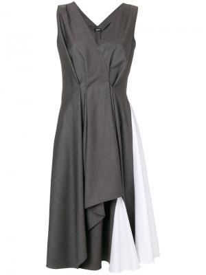 Расклешенное платье с V-образным вырезом Jil Sander Navy. Цвет: серый