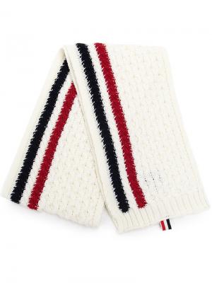 Трикотажный шарф с полосками Thom Browne. Цвет: белый
