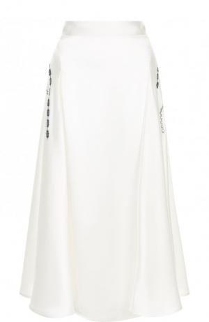 Шелковая юбка-миди с контрастной отделкой Victoria Beckham. Цвет: белый