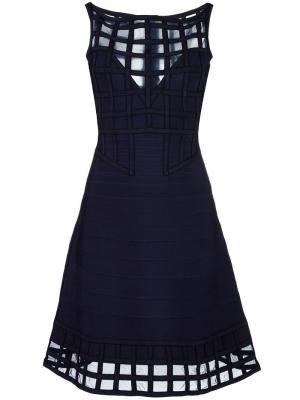 Расклешенное платье с сетчатыми панелями Hervé Léger. Цвет: синий