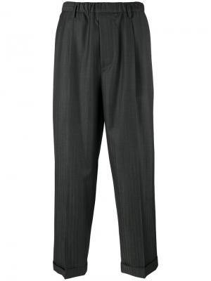Укороченные брюки Lucio Vanotti. Цвет: серый
