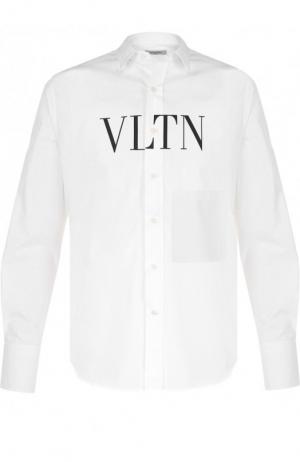 Хлопковая рубашка свободного кроя Valentino. Цвет: белый