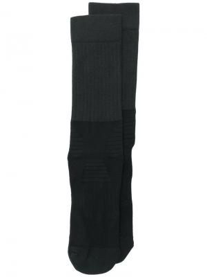 Plain tube socks Y-3. Цвет: чёрный