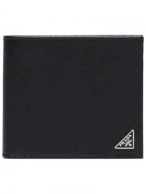 Классический бумажник с логотипом Prada. Цвет: чёрный