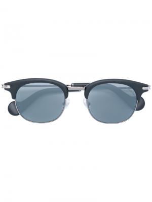 Закругленные солнцезащитные очки Moncler Eyewear. Цвет: металлический