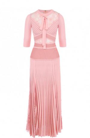 Приталенное платье-миди с плиссированной юбкой и кружевной отделкой Elie Saab. Цвет: светло-розовый