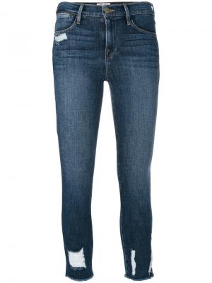 Укороченные джинсы с эффектом поношенности Frame Denim. Цвет: синий