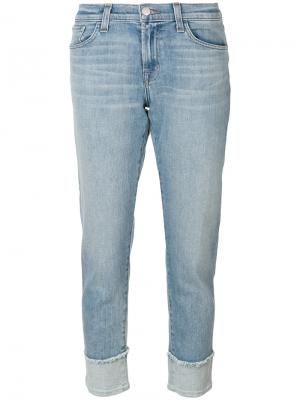 Укороченные джинсы прямого кроя J Brand. Цвет: синий