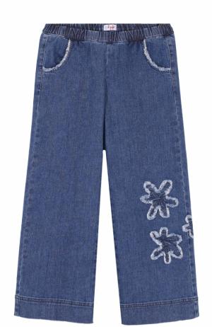 Укороченные джинсы свободного кроя с аппликациями и эластичным поясом Il Gufo. Цвет: голубой
