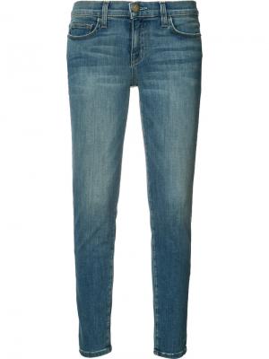 Укороченные джинсы кроя скинни Current/Elliott. Цвет: синий