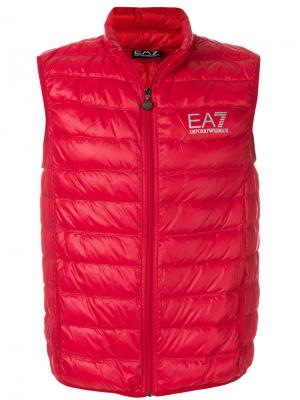 Утепленный жилет с логотипом Ea7 Emporio Armani. Цвет: красный