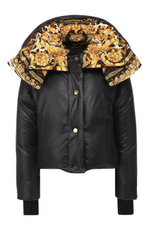 Куртка на молнии с капюшоном Versace. Цвет: черный