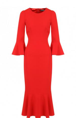 Приталенное платье-миди с круглым вырезом Dolce & Gabbana. Цвет: красный