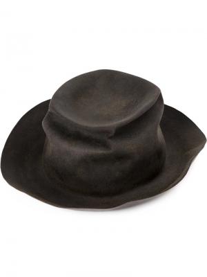 Шляпа с помятым эффектом Horisaki Design & Handel. Цвет: серый