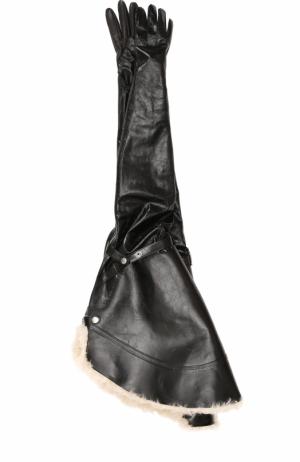 Удлиненные кожаные перчатки с внутренней отделкой из меха ягненка Saint Laurent. Цвет: черный