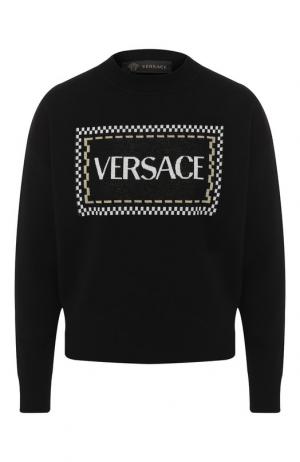 Шерстяной пуловер с логотипом бренда Versace. Цвет: черный