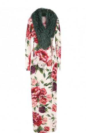 Шелковое пальто с отделкой из меха лисы Dolce & Gabbana. Цвет: разноцветный