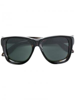 Объемные солнцезащитные очки Givenchy Eyewear. Цвет: коричневый