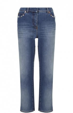 Укороченные расклешенные джинсы с шипами Valentino. Цвет: голубой